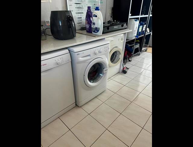 2 BEDROOM PROPERTY TO RENT IN SANDTON CBD